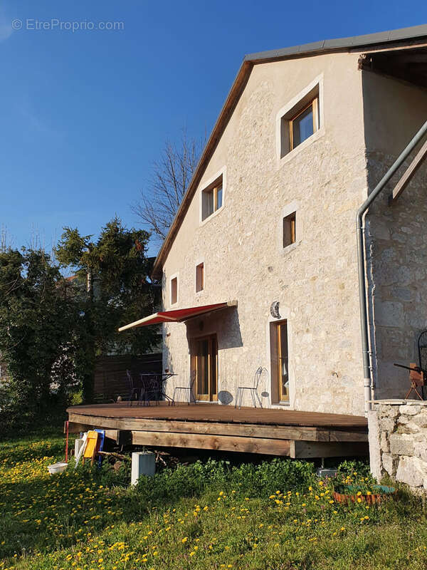 Maison à SUTRIEU