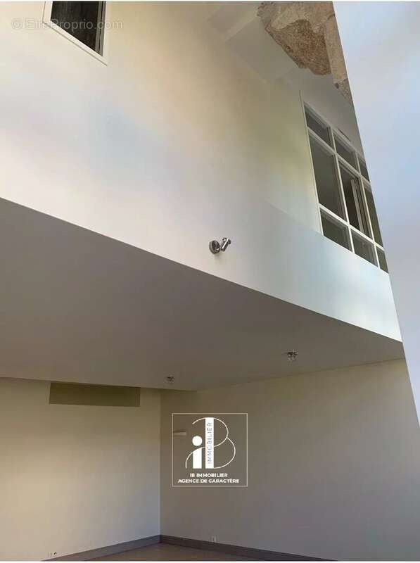 Appartement à FONTAINEBLEAU