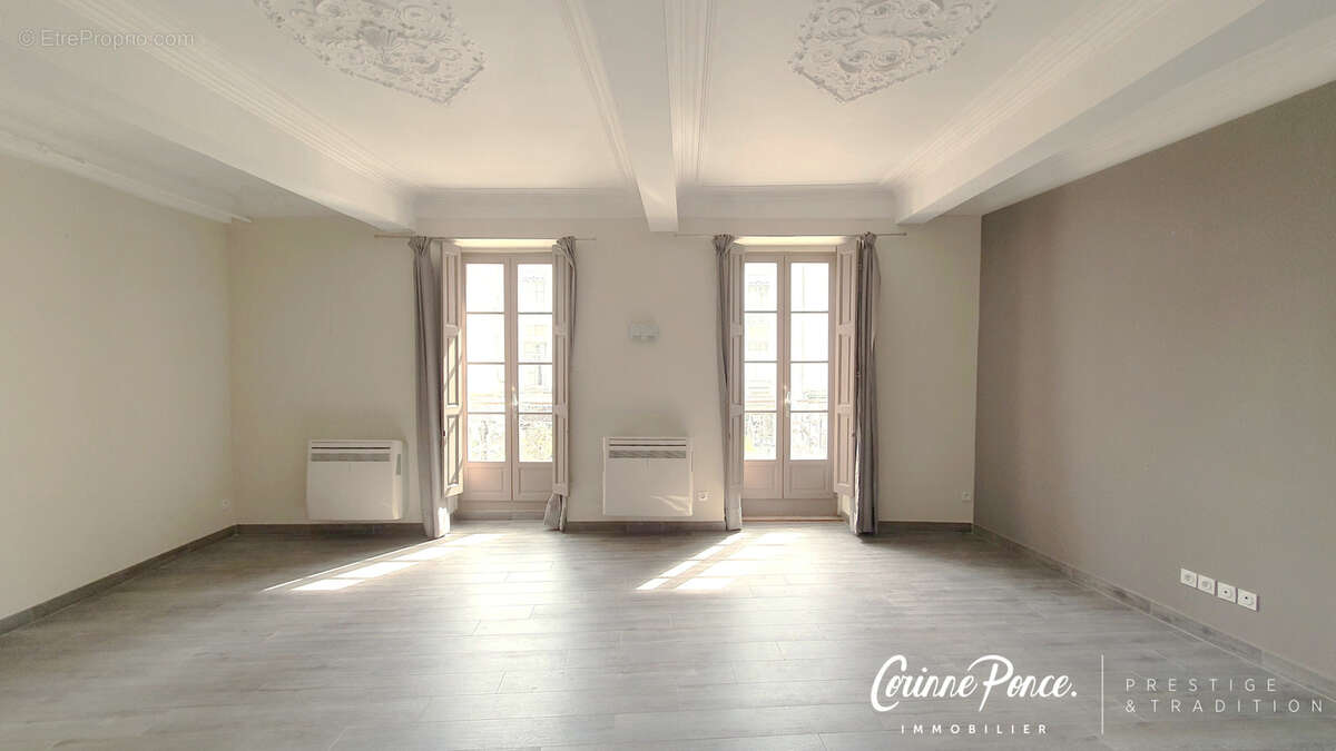 Appartement à NIMES