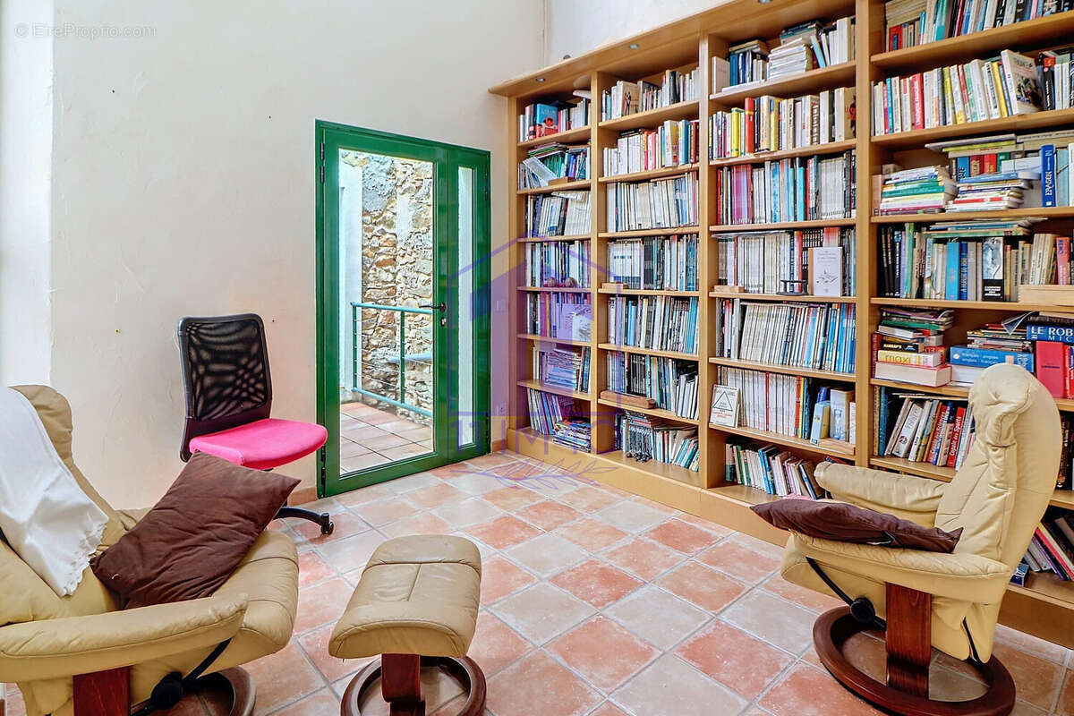 Maison à SAINT-LAURENT-DE-LA-CABRERISSE