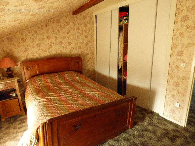 Maison à RECHICOURT-LE-CHATEAU