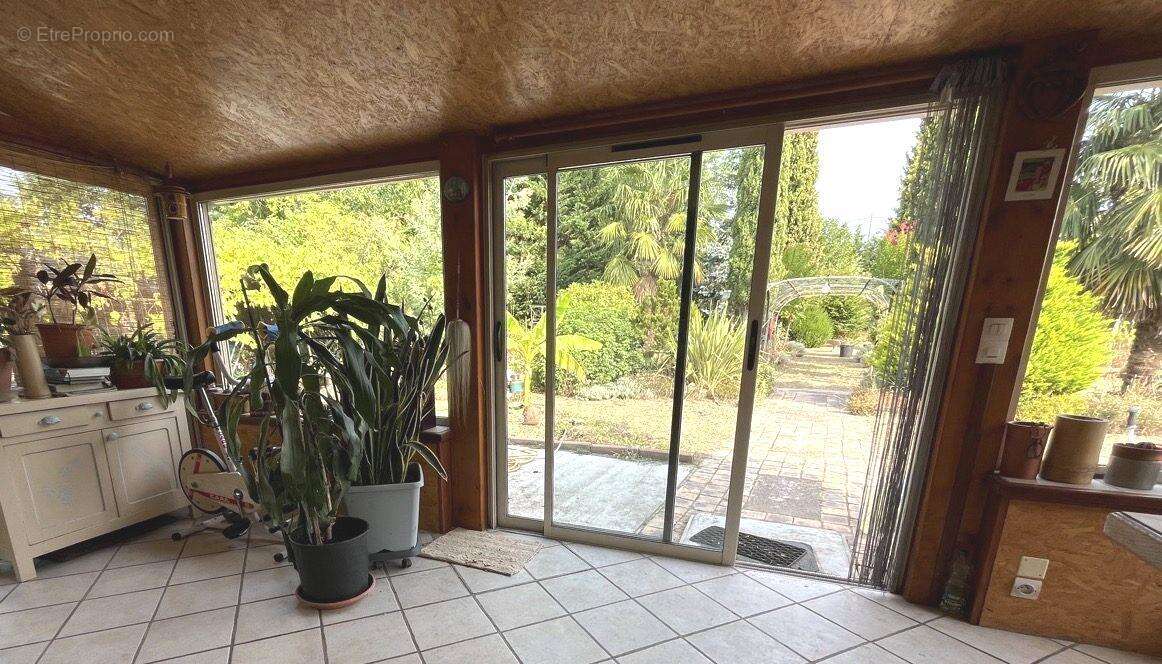 Maison 200 m² à Nouatre  - photo 9