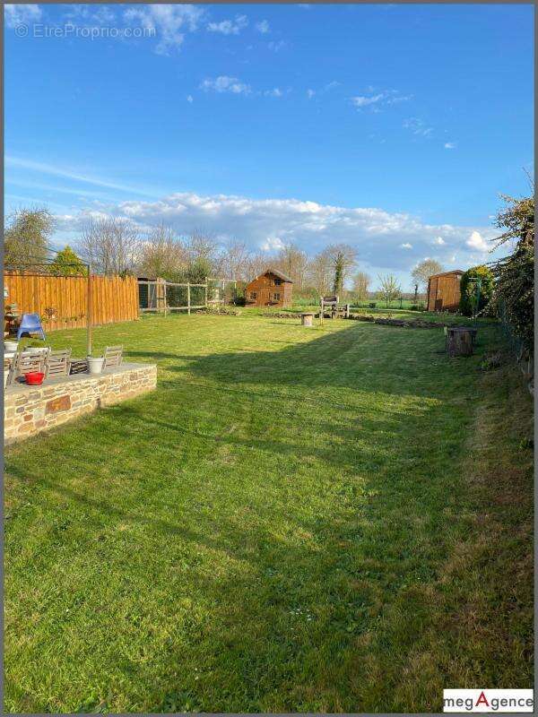 Maison à DOL-DE-BRETAGNE