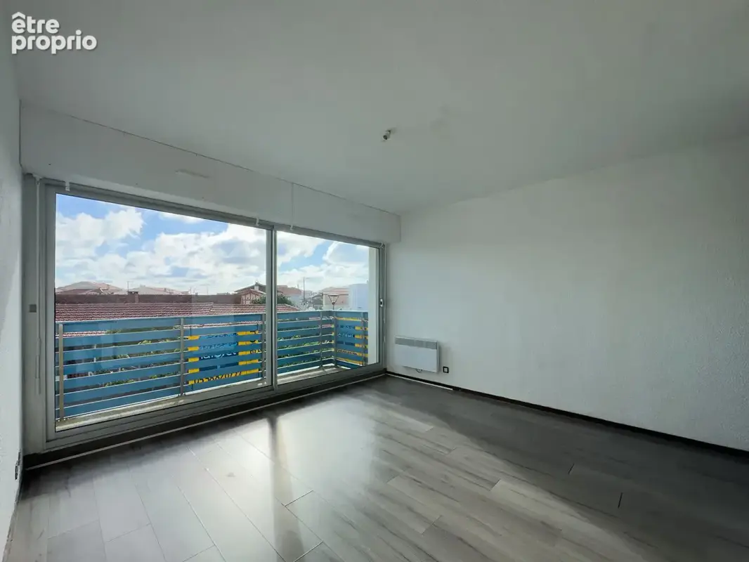 Appartement T1 cabine avec balcon, parking et vue dégagée à Biscarrosse, hyper centre à deux pas de la plage - photo 5
