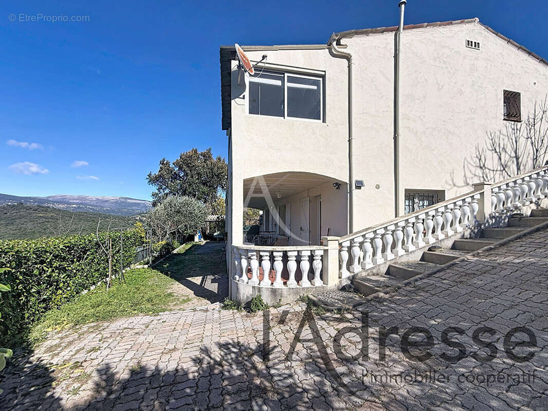 Magnifique villa 5 pièces 140 m² sur un terrain de 2000 m² à Tanneron ! - photo 14