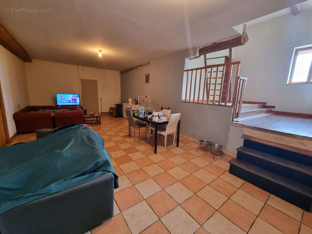 Maison à FRANCHEVILLE