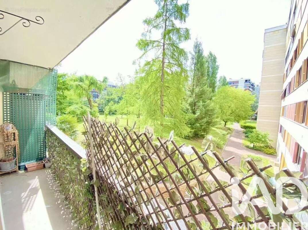 Photo 8 - Appartement à FONTENAY-LE-FLEURY