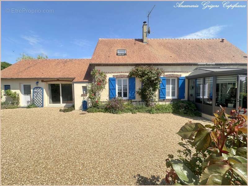 A vendre au centre de Landelles (28190) - longère rénovée de 165 m², 4 chambres, terrain clos de 900 m² - photo 23