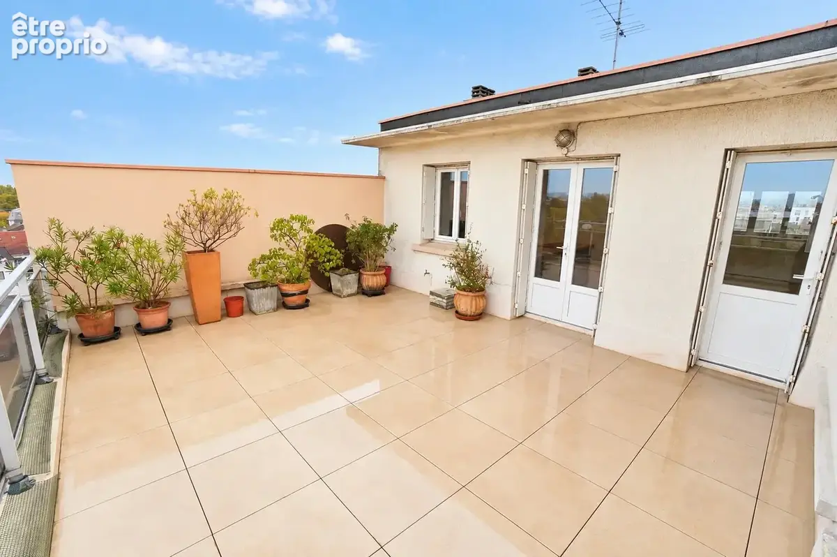 Photo Appartement à Les Pavillons-Sous-Bois au prix de 182 000€