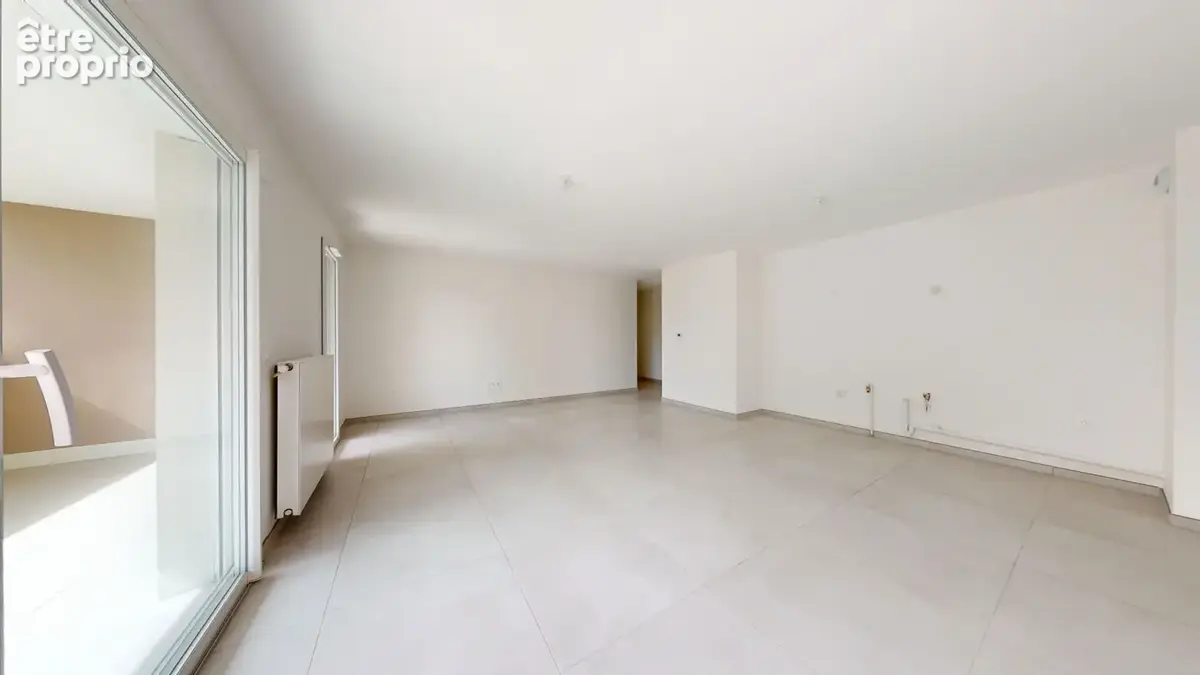 T4  de 83 m² , année 2024 , 1er étage - photo 9