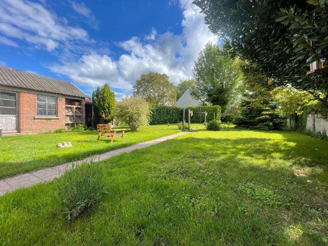 Maison 5 pièces / 120 m² / 240 000 EUR / ANGRES - photo 11
