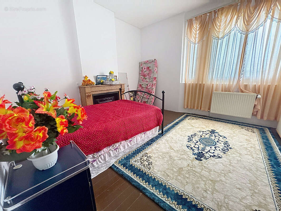 Maison à BOURGOIN-JALLIEU