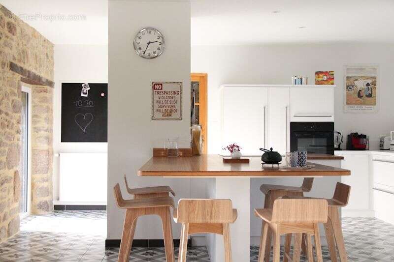 Maison à ERGUE-GABERIC