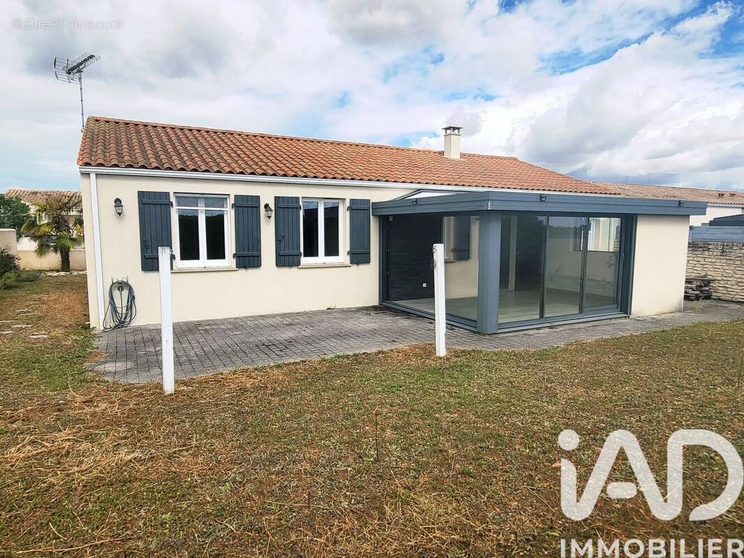 Photo 1 - Maison à LONGEVES
