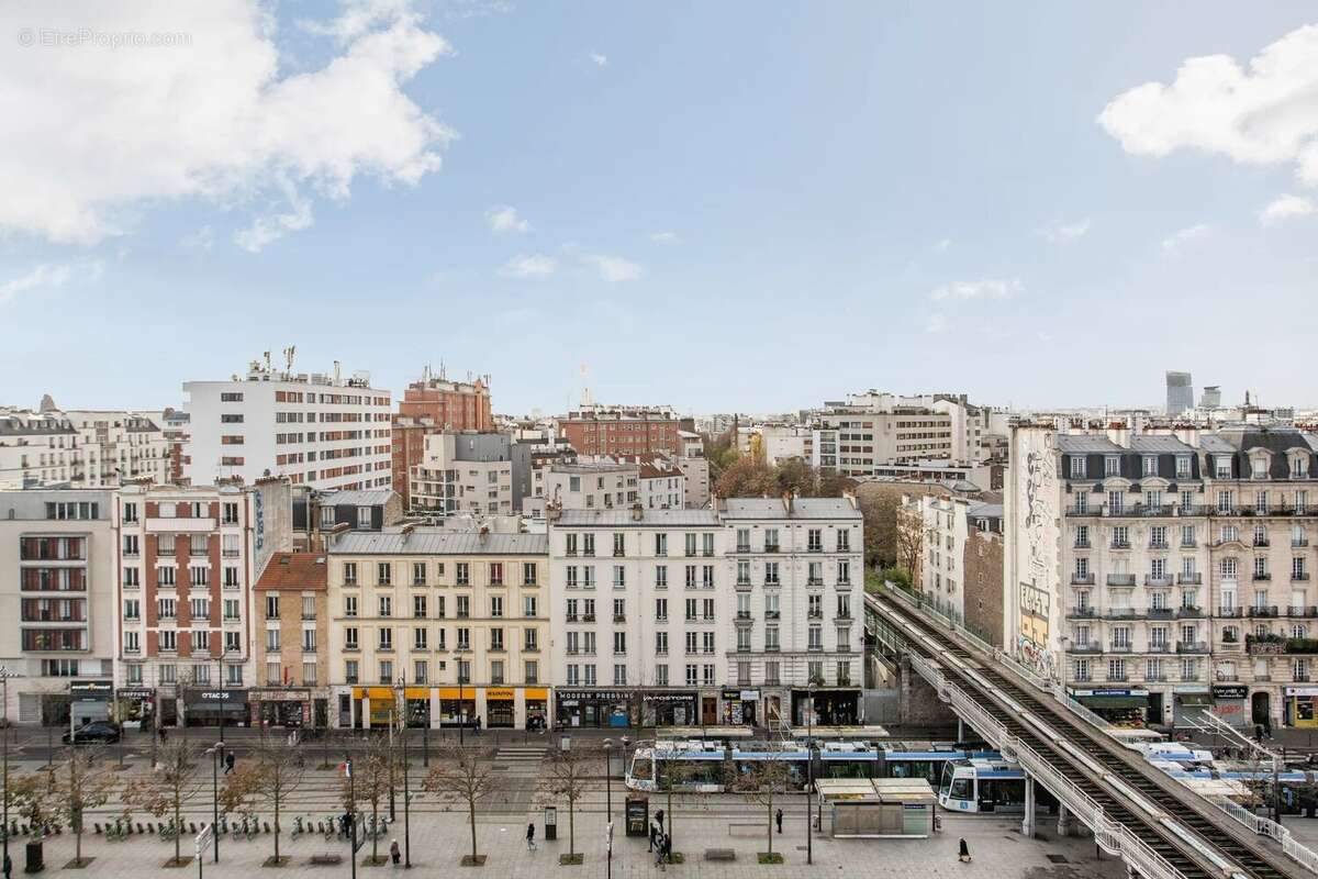 Appartement à PARIS-20E