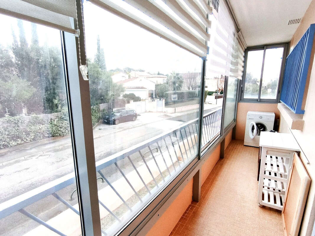 Appartement à SIX-FOURS-LES-PLAGES