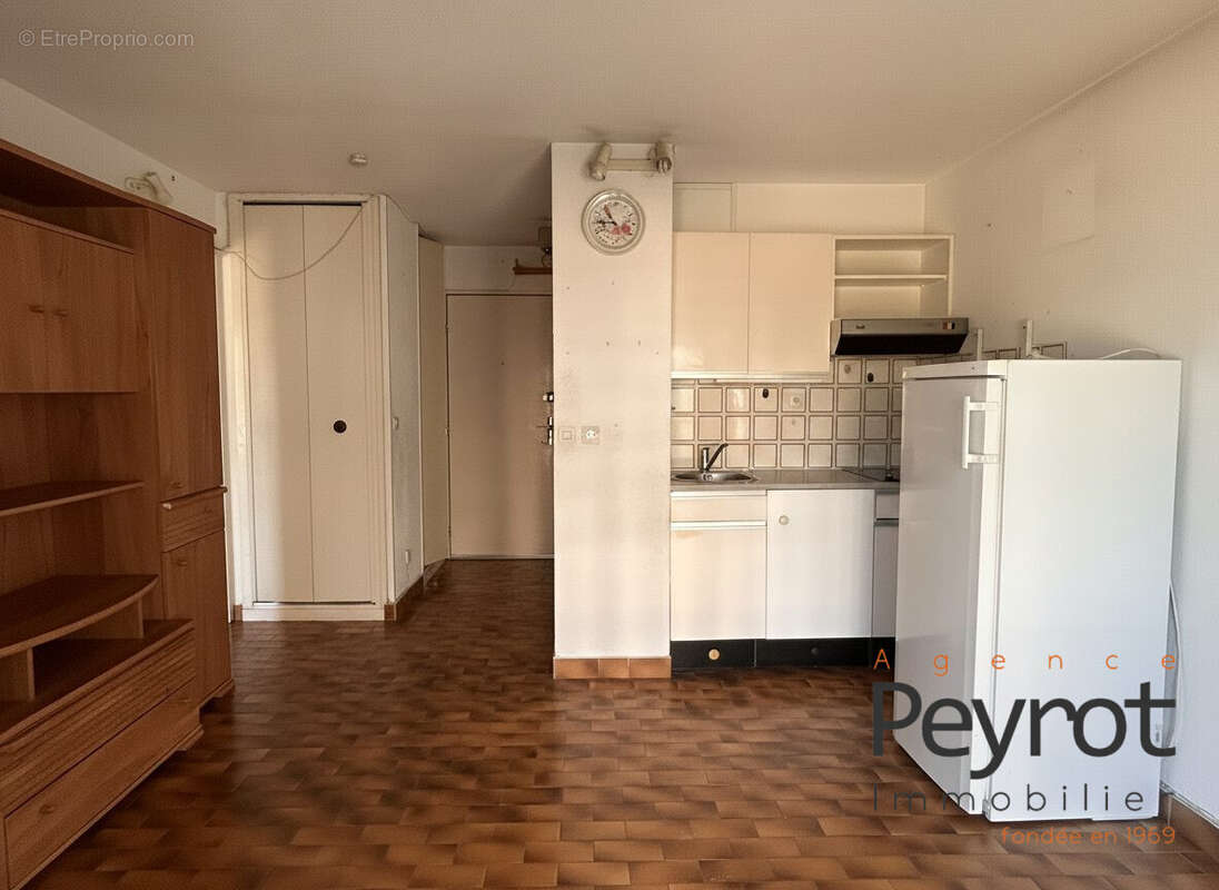 Appartement 30 m² à Saint-Nazaire  - photo 2