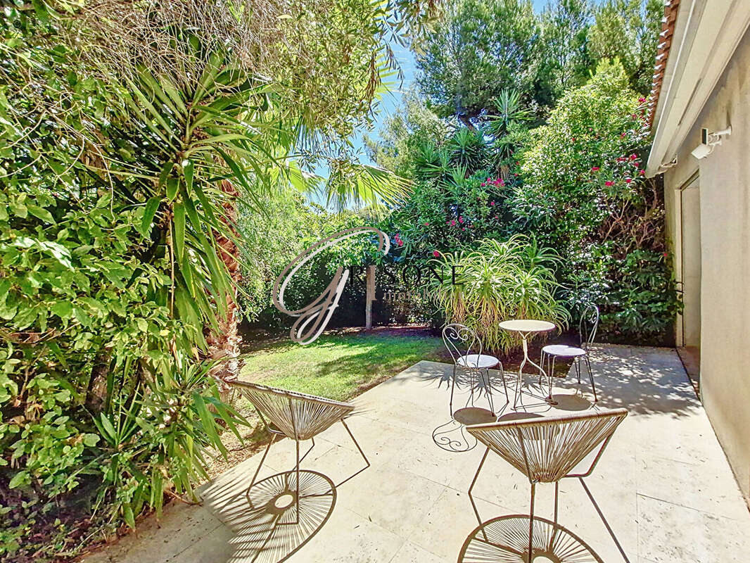 Maison à SANARY-SUR-MER