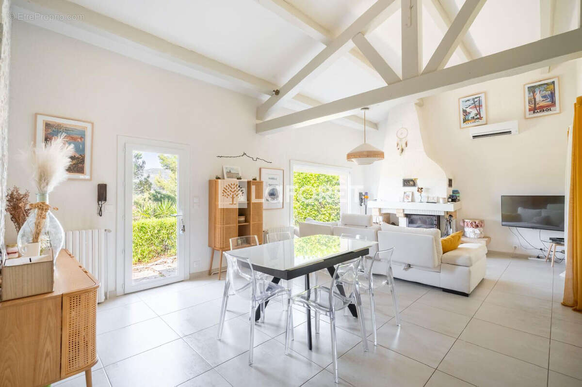 Maison à LA PENNE-SUR-HUVEAUNE