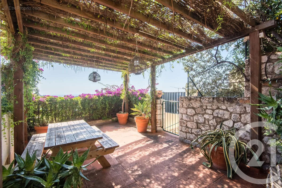 Appartement à VILLEFRANCHE-SUR-MER