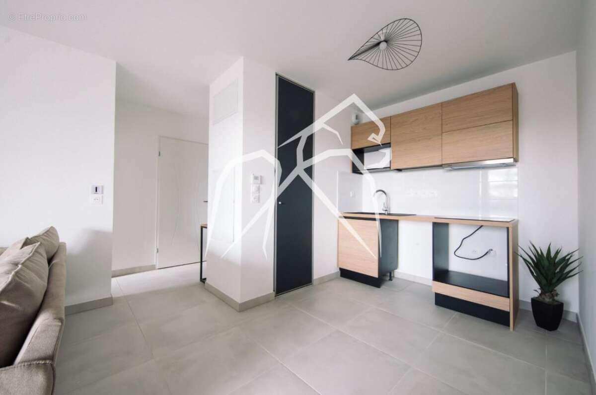 Appartement à CASTELNAU-LE-LEZ