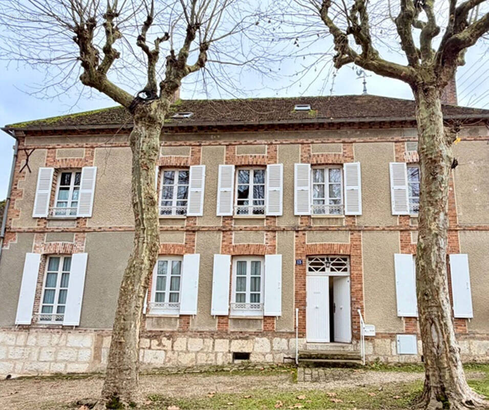 Maison à FONTAINEBLEAU