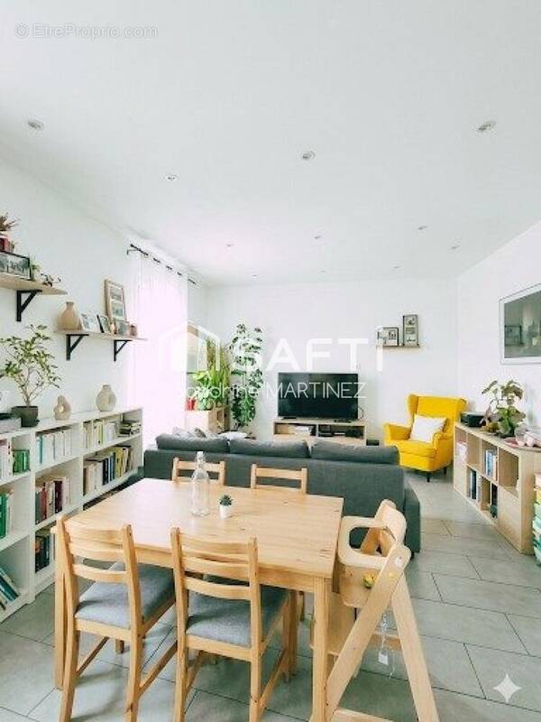 Photo 1 - Maison à BORNEL