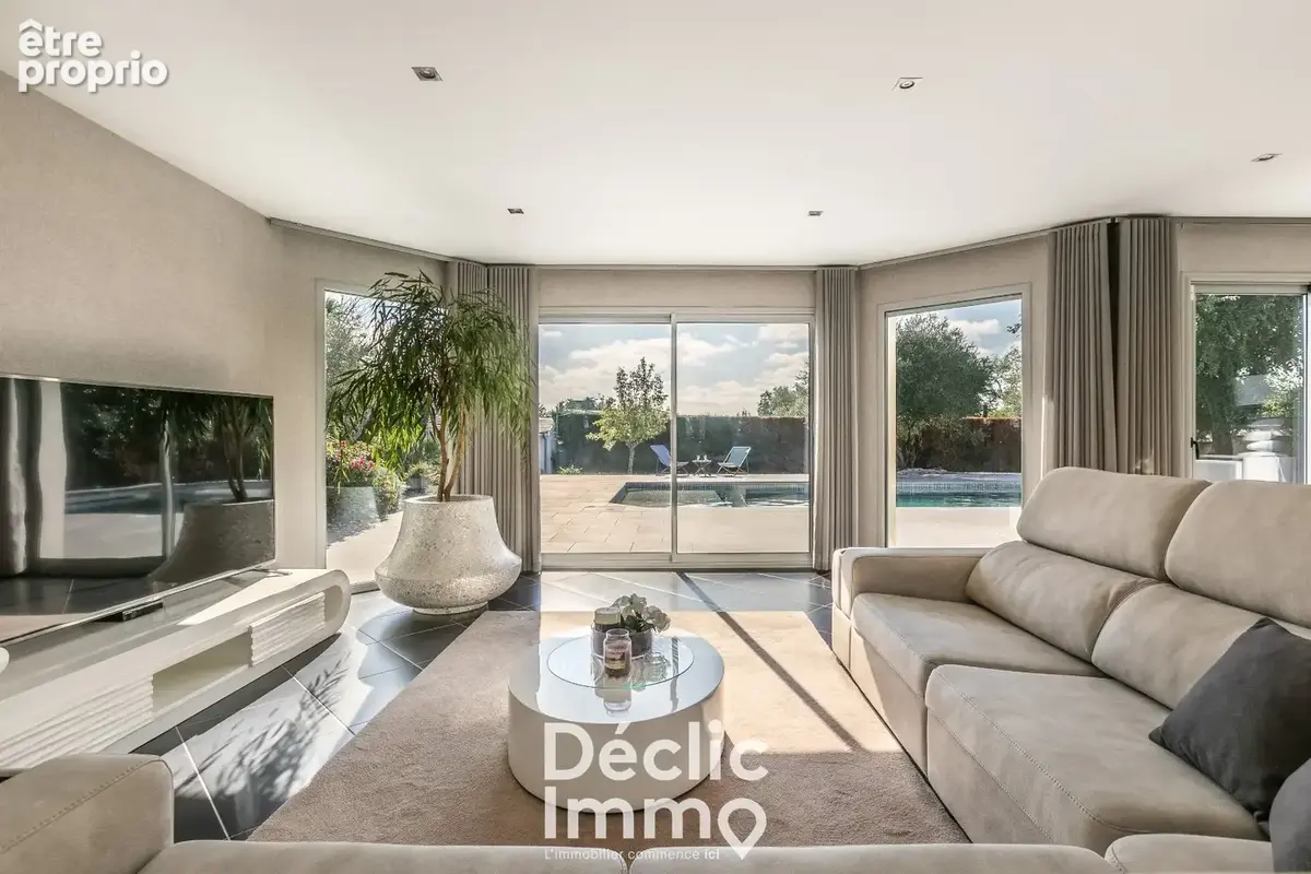 Maison contemporaine de plain-pied de 166 m² avec piscine, sur un terrain paysager de 1 500 m² à 15 min de Bordeaux - photo 5
