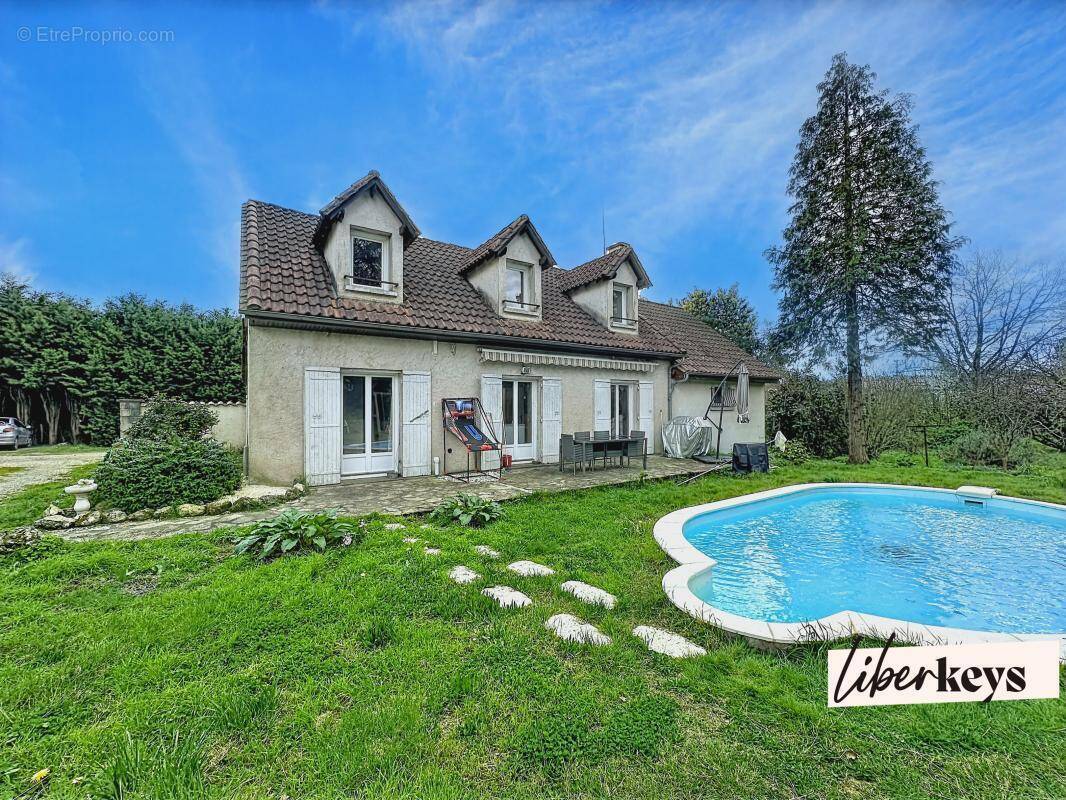 Maison à SAINT-AULAYE