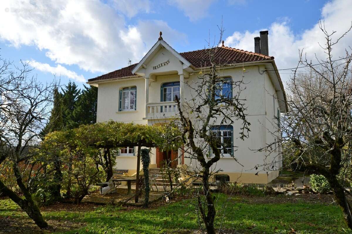 Maison à LOUBES-BERNAC