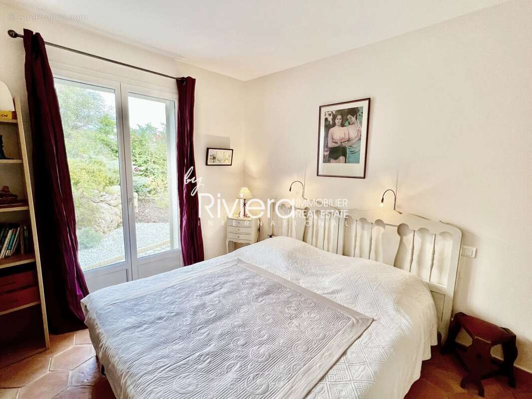 VUE MER PANORAMIQUE - Propriété avec piscine à débordement.. - photo 20