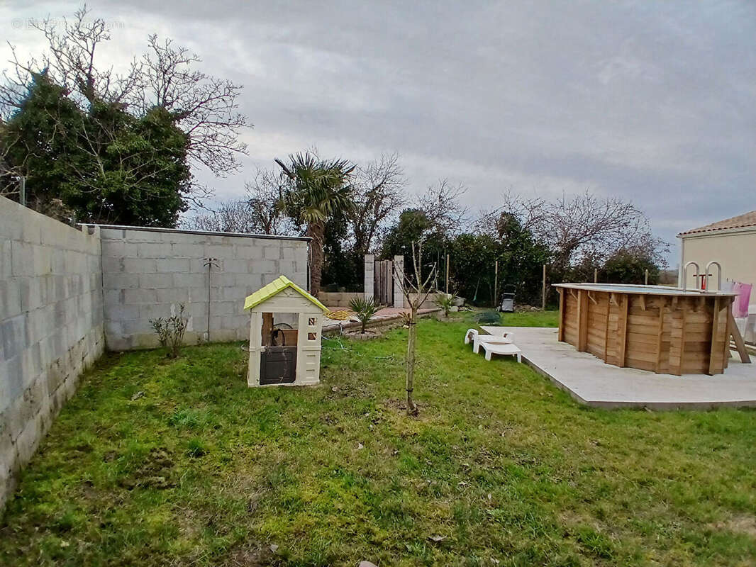 Maison à SAINT-SULPICE-DE-ROYAN