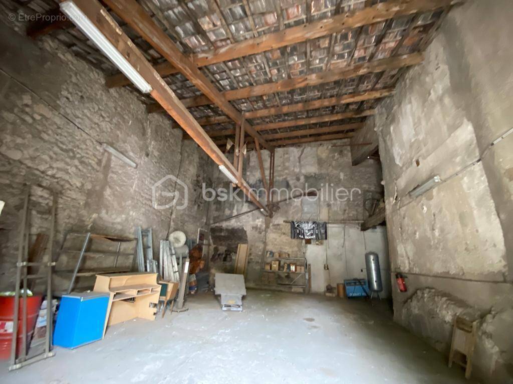 Appartement à LORGUES