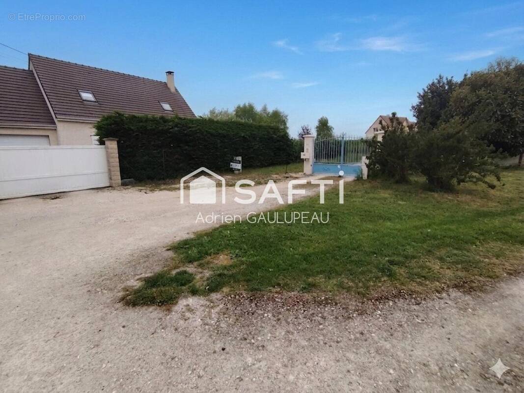 Photo 1 - Terrain à CONDE-SUR-VESGRE