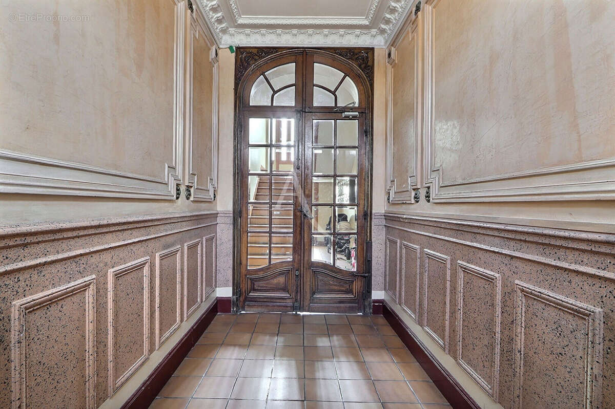 Appartement à LA COURNEUVE