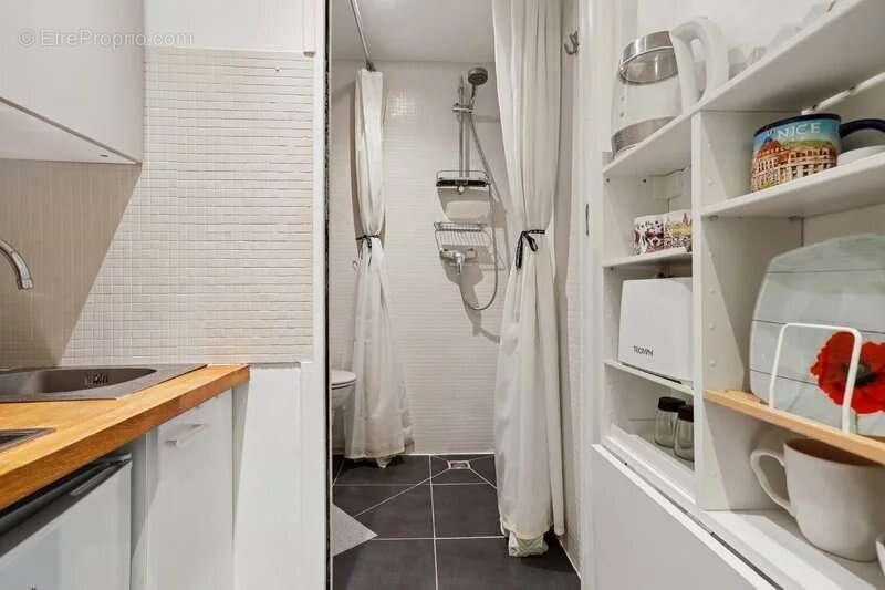 Appartement à PARIS-9E