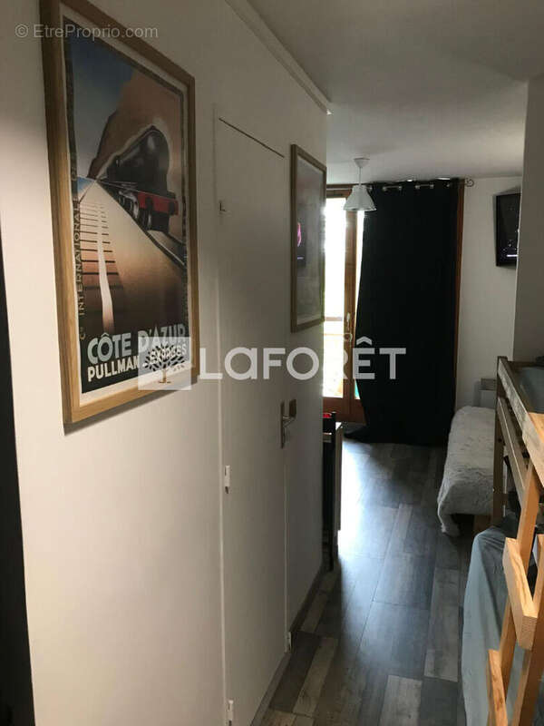 Appartement à LES CHAPELLES