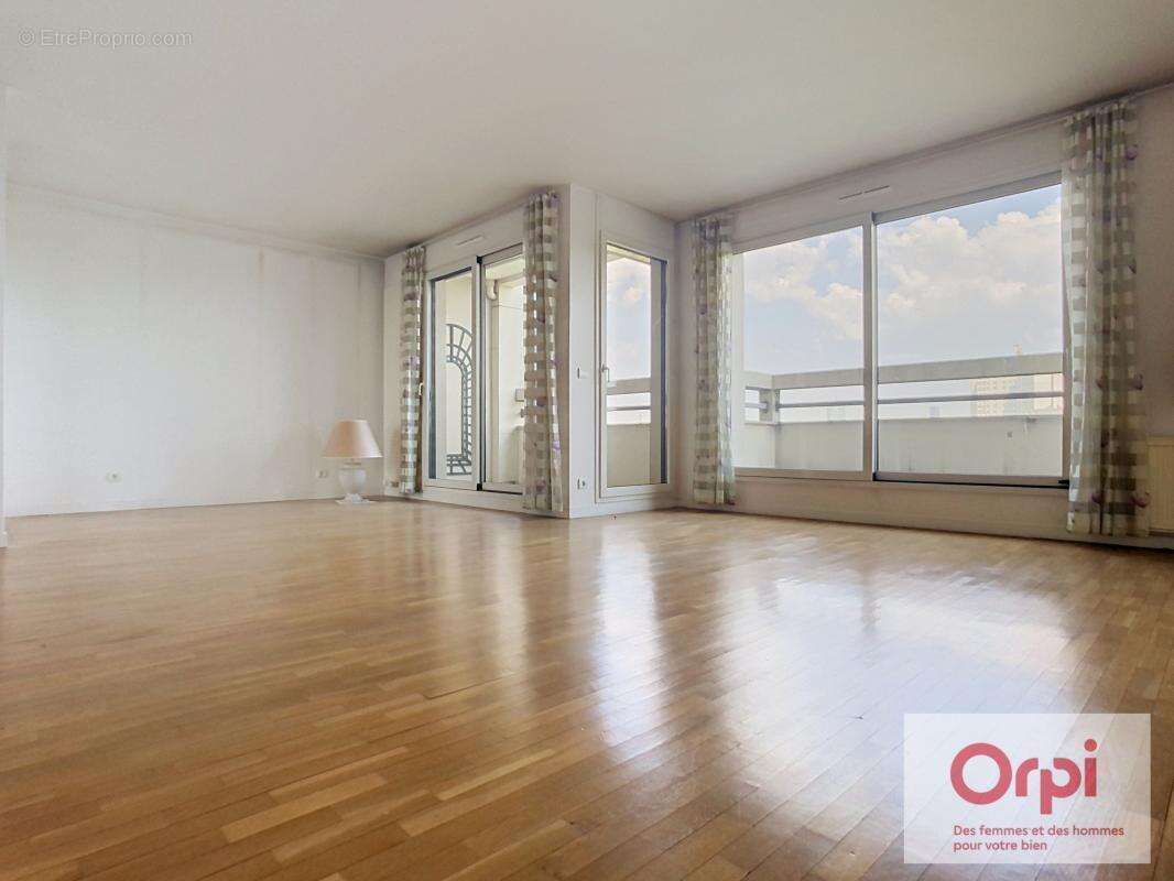 Appartement À Vendre - photo 3
