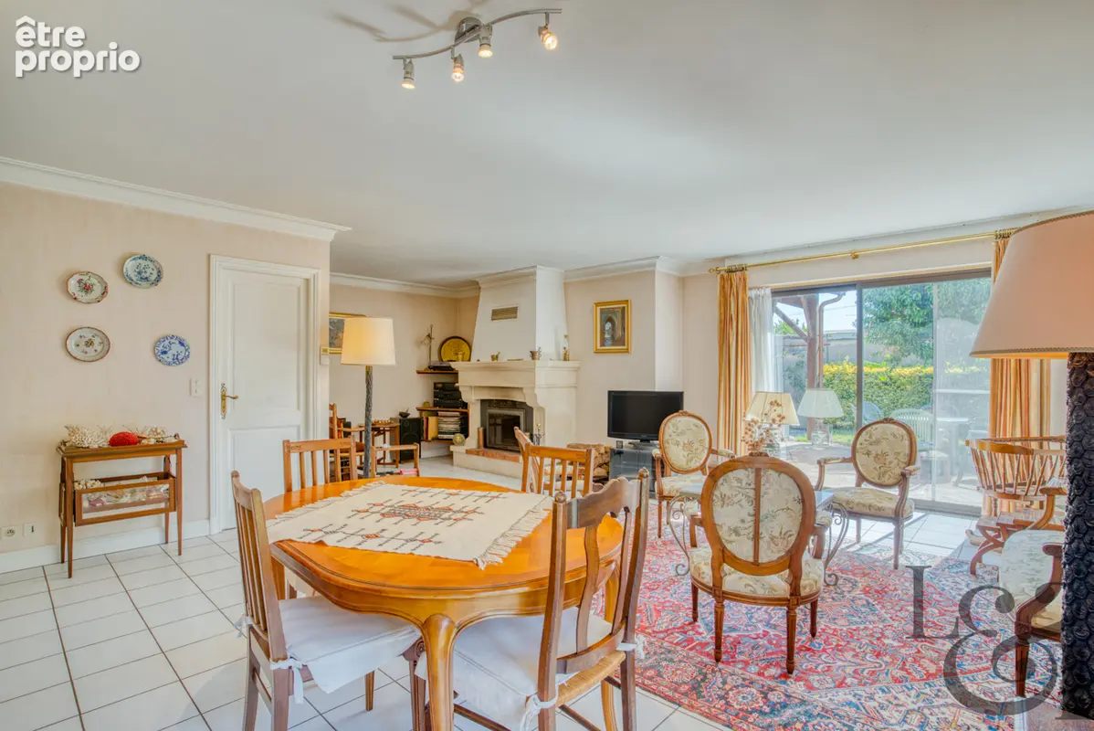Villa traditionnelle avec garage attenant à vendre à Villeneuve-sur-Lot - photo 8