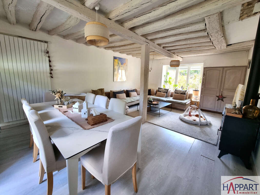 Maison à LE MEE-SUR-SEINE