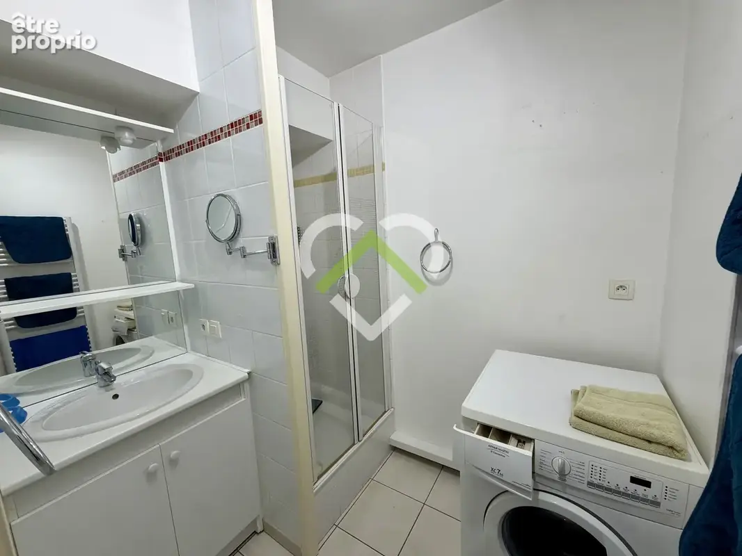 Appartement T2 VILLENEUVE D'ASCQ HAUTE BORNE   Dernier étage   Balcon   Garage - photo 6