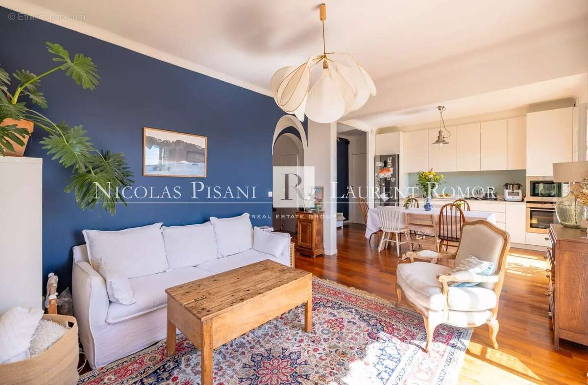 Appartement à VILLEFRANCHE-SUR-MER