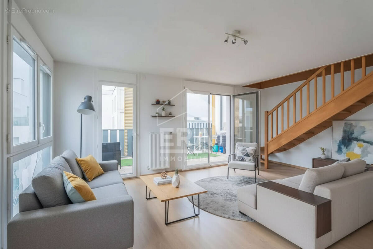 Appartement à SAINT-DENIS