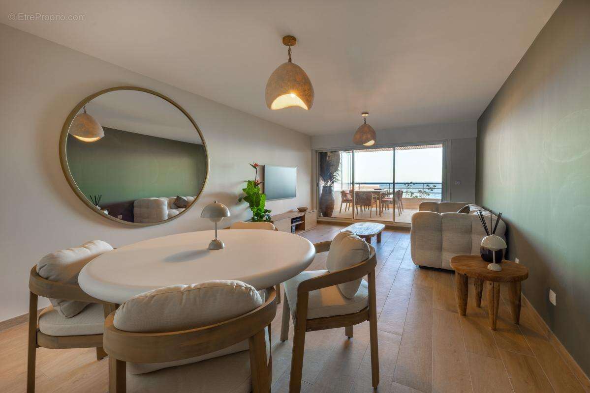 Appartement à SAINT-RAPHAEL