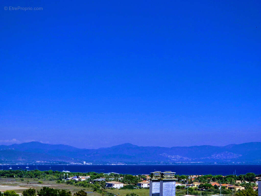 Appartement à HYERES