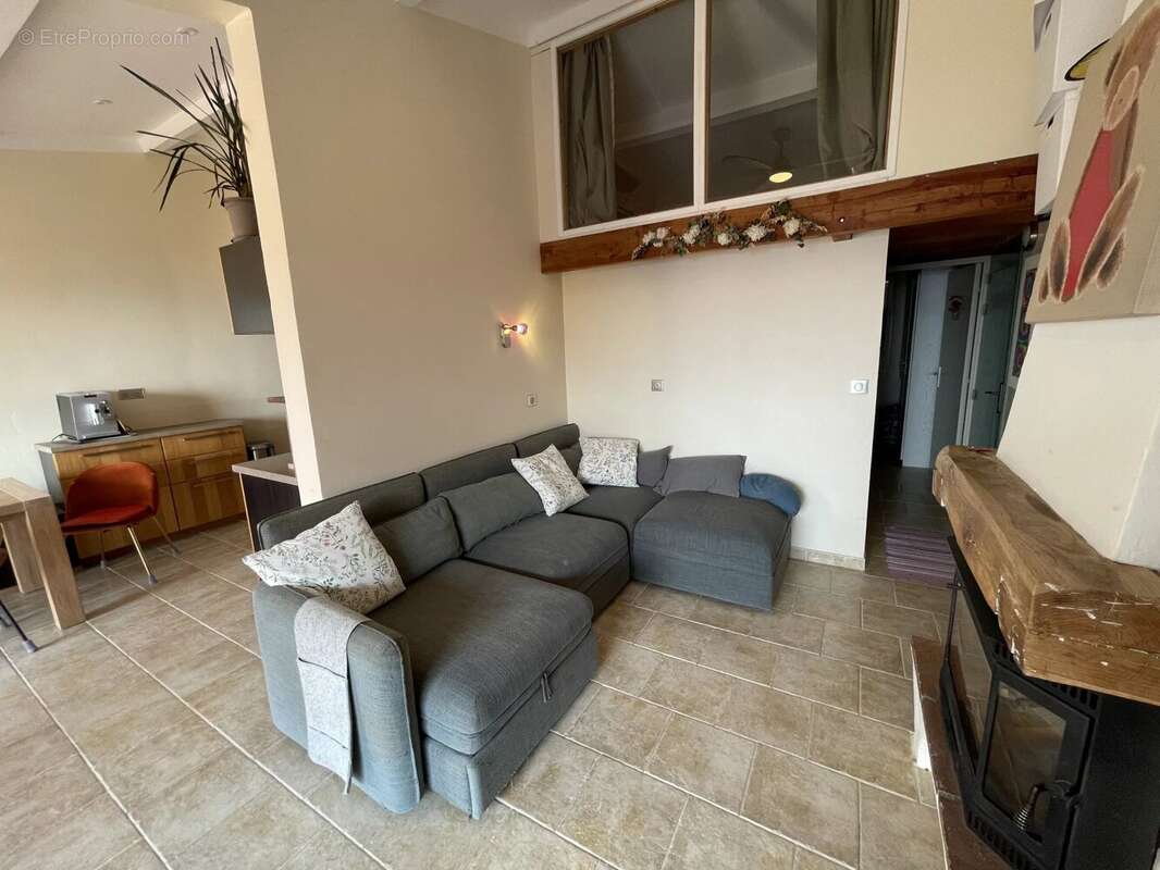 Appartement à THEOULE-SUR-MER