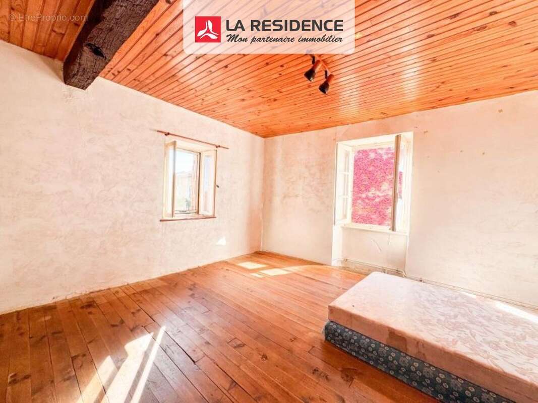 Maison 114 m² à Belpech  - photo 9