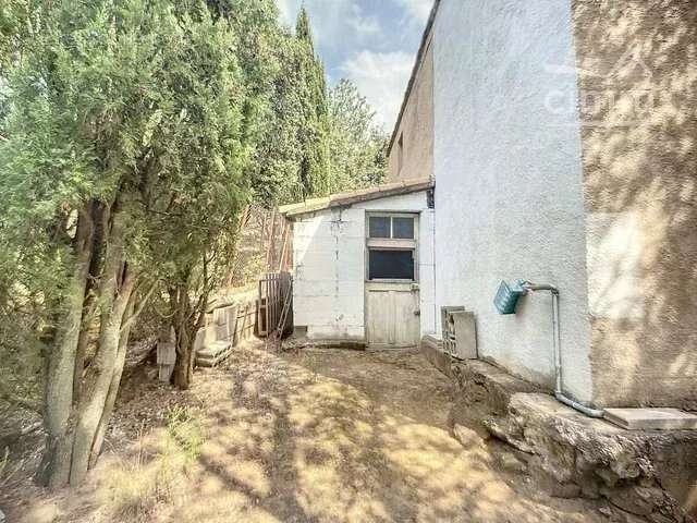 Maison à SAINT-PANTALEON-LES-VIGNES