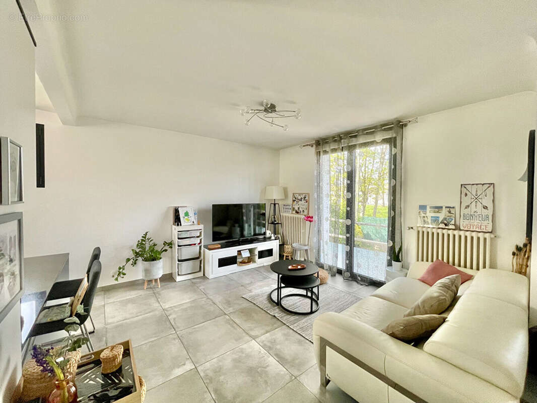 Maison à SARTROUVILLE