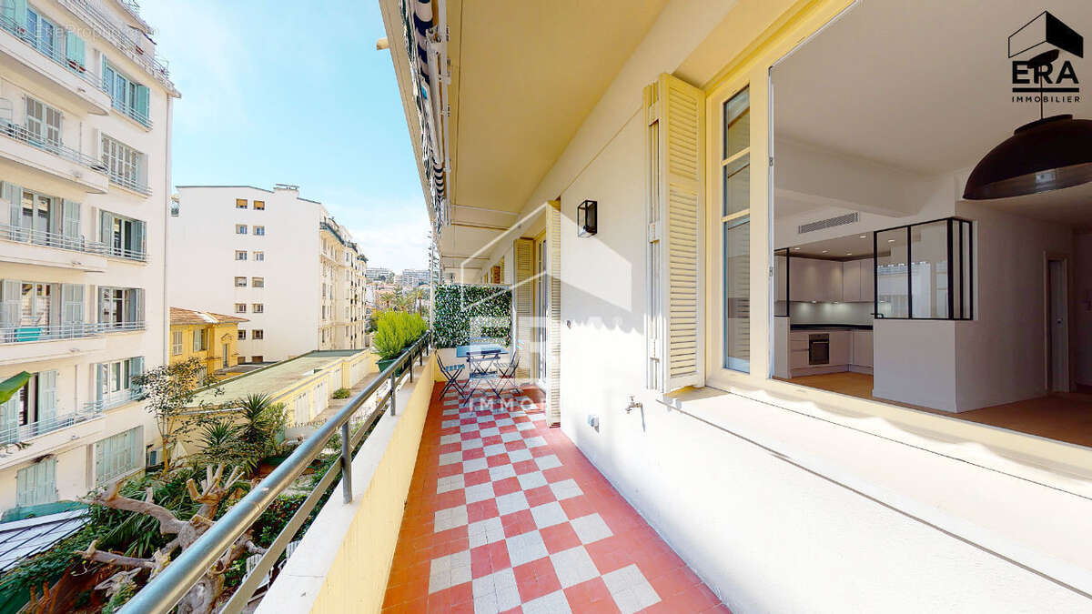 Appartement à NICE